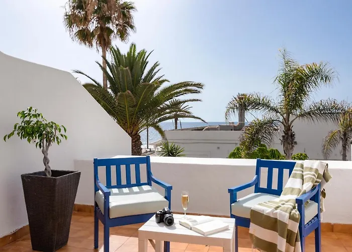 Piece Of Ocean By Mea Substantia